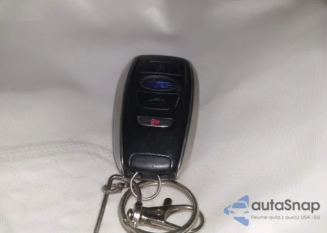 2015 Subaru Outback 3.6R Limited from USA, damaged, VIN 4S4BSENC1F3352851